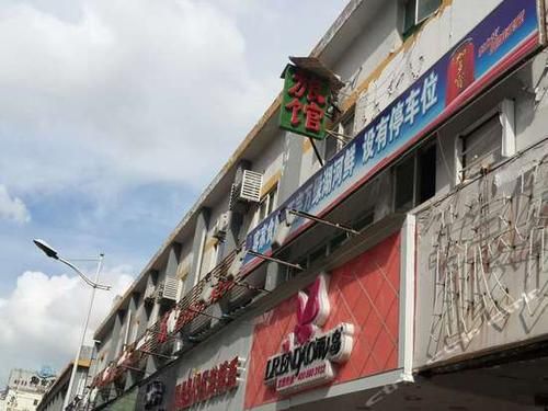 深圳市龙华摆摊地点最新？（民治什么酒店）